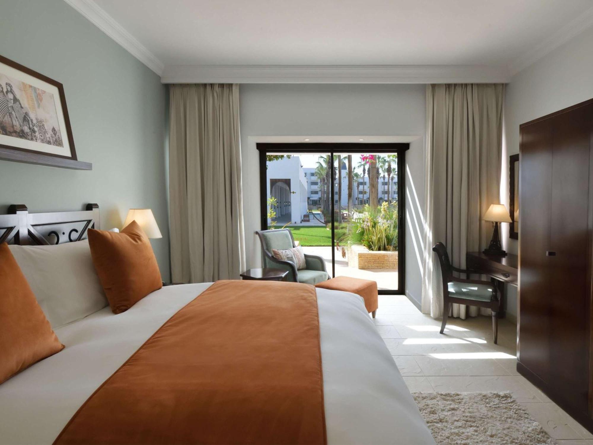 Sofitel Agadir Royal Bay Resort Eksteriør billede A room at the hotel